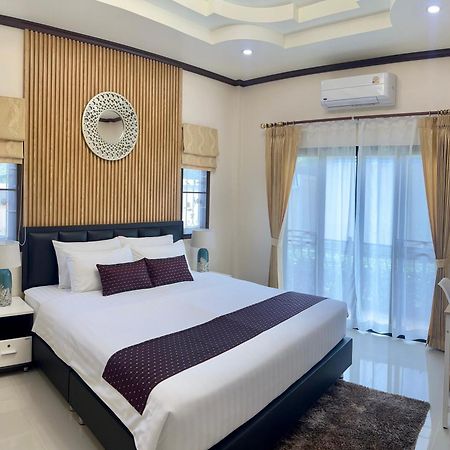 Malinee Villa Phuket Bang Tao Beach  Exteriör bild