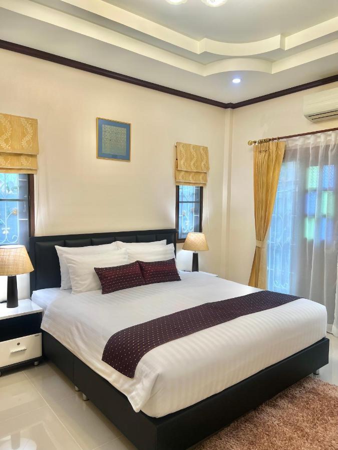 Malinee Villa Phuket Bang Tao Beach  Exteriör bild