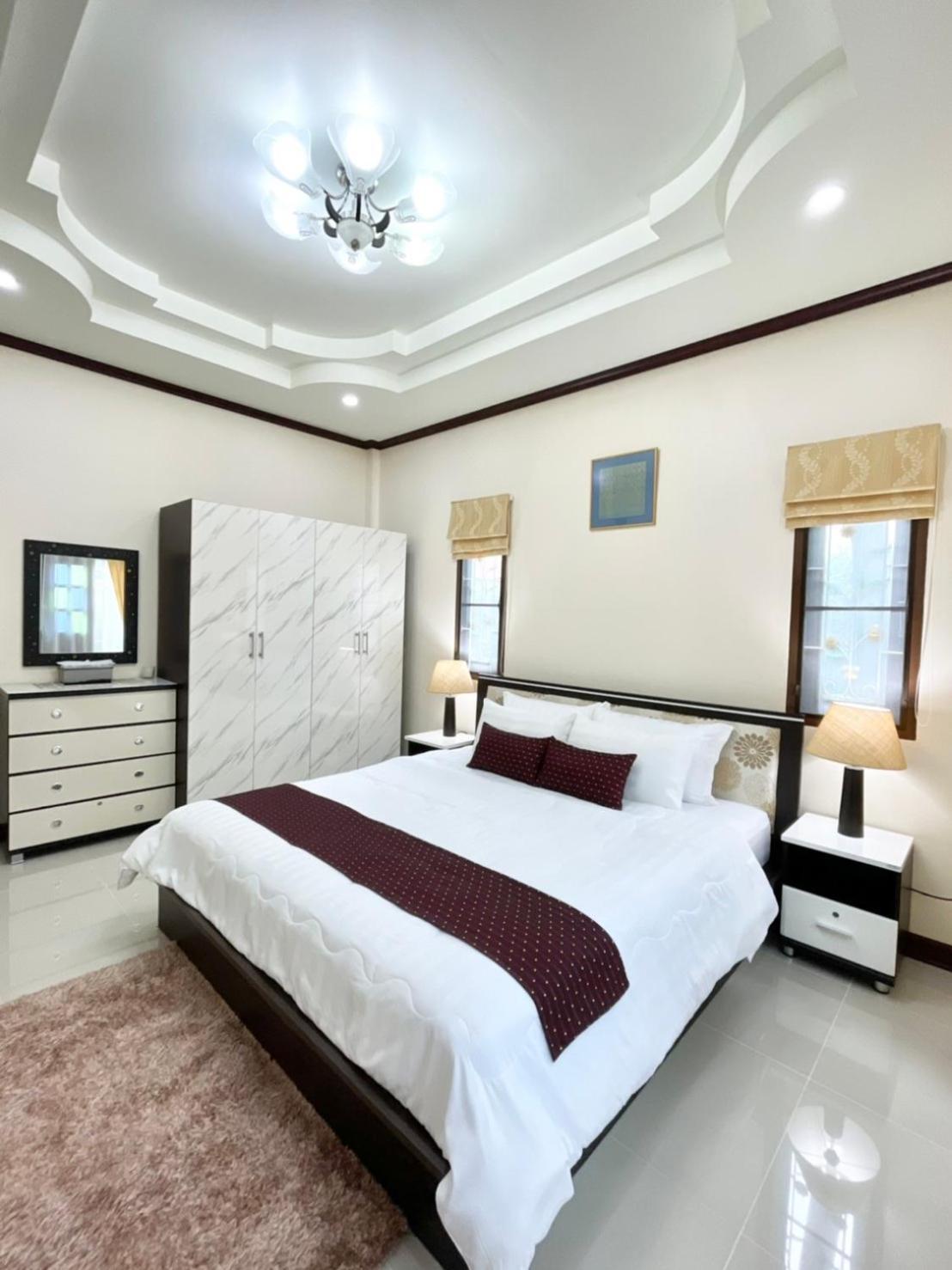 Malinee Villa Phuket Bang Tao Beach  Exteriör bild