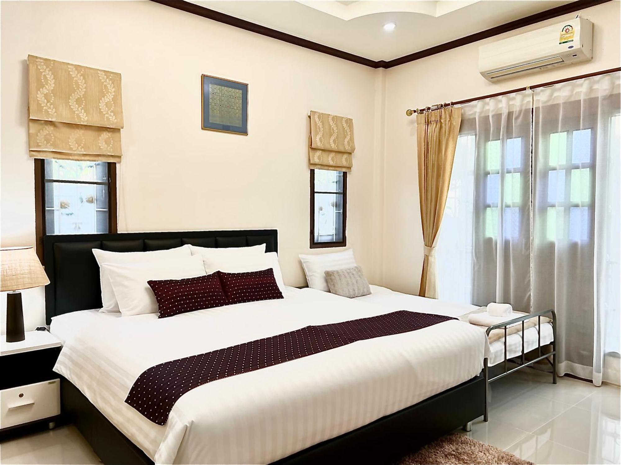 Malinee Villa Phuket Bang Tao Beach  Exteriör bild