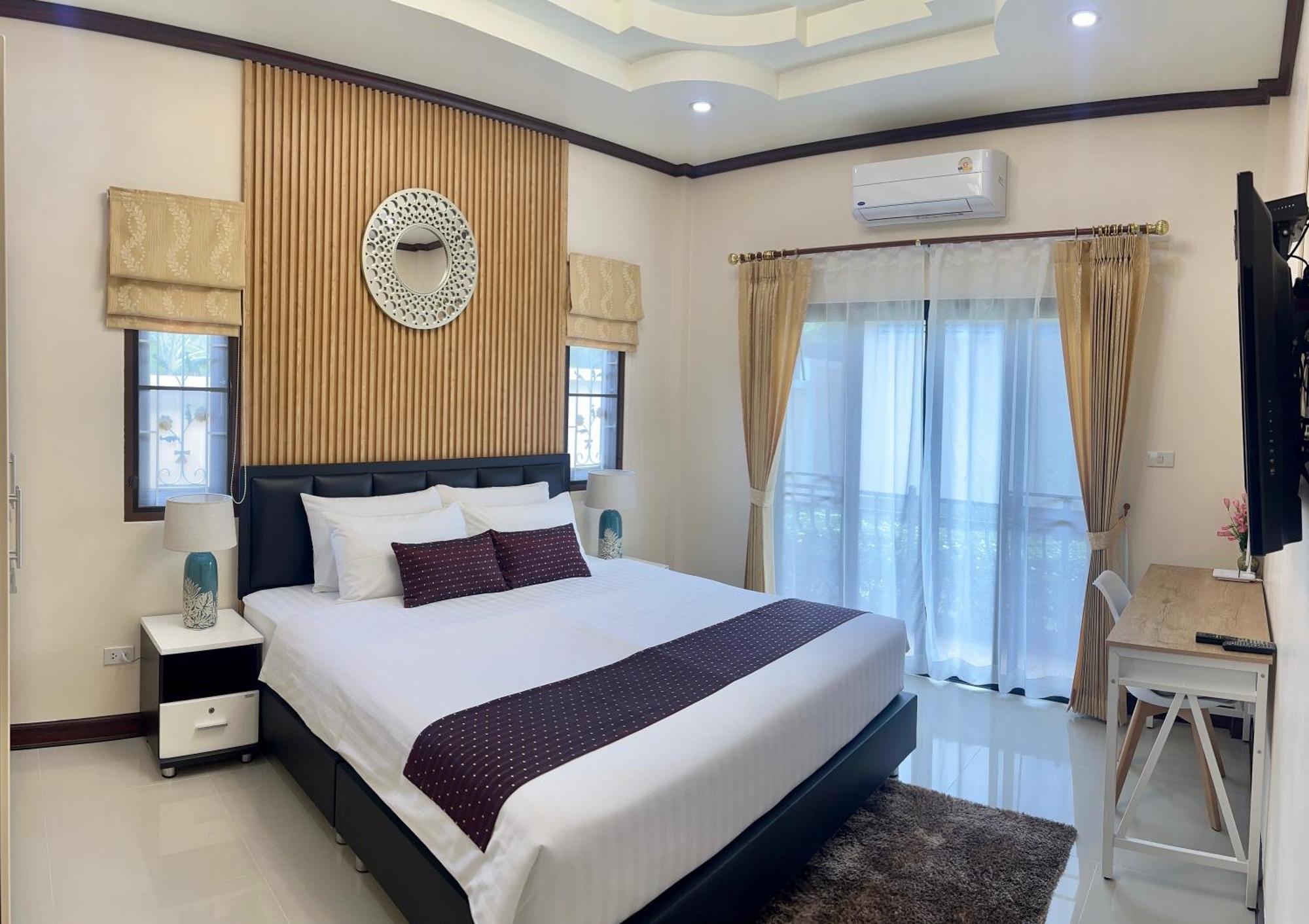 Malinee Villa Phuket Bang Tao Beach  Exteriör bild