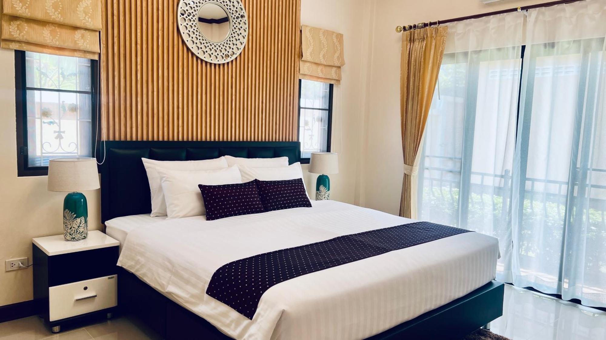 Malinee Villa Phuket Bang Tao Beach  Exteriör bild