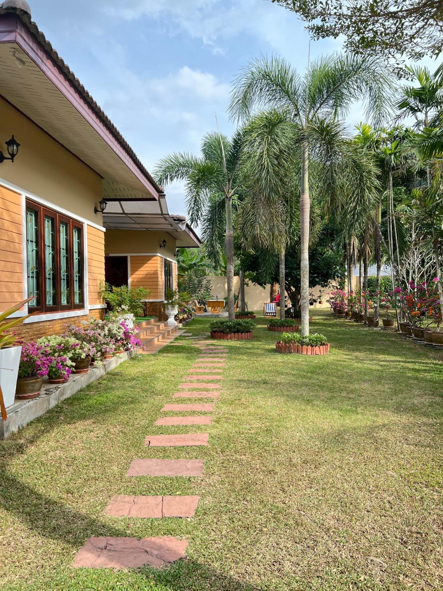 Malinee Villa Phuket Bang Tao Beach  Exteriör bild